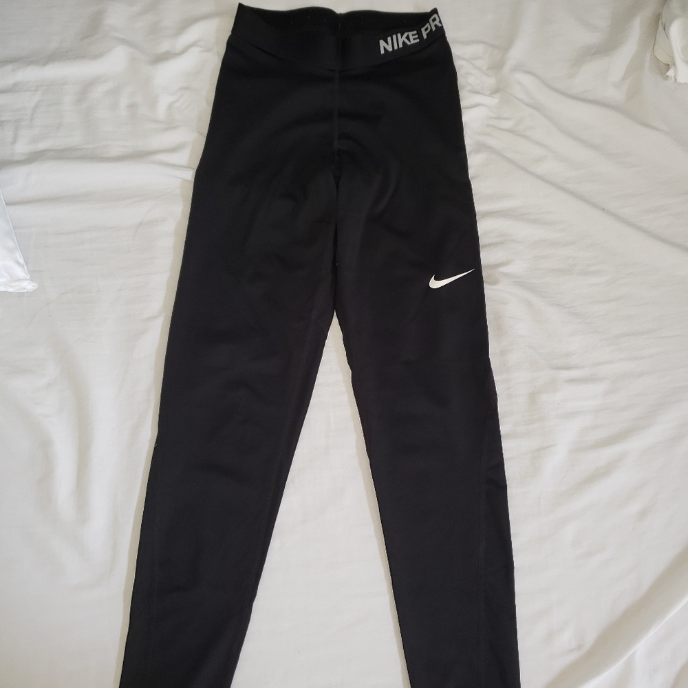 Nike pro leggings